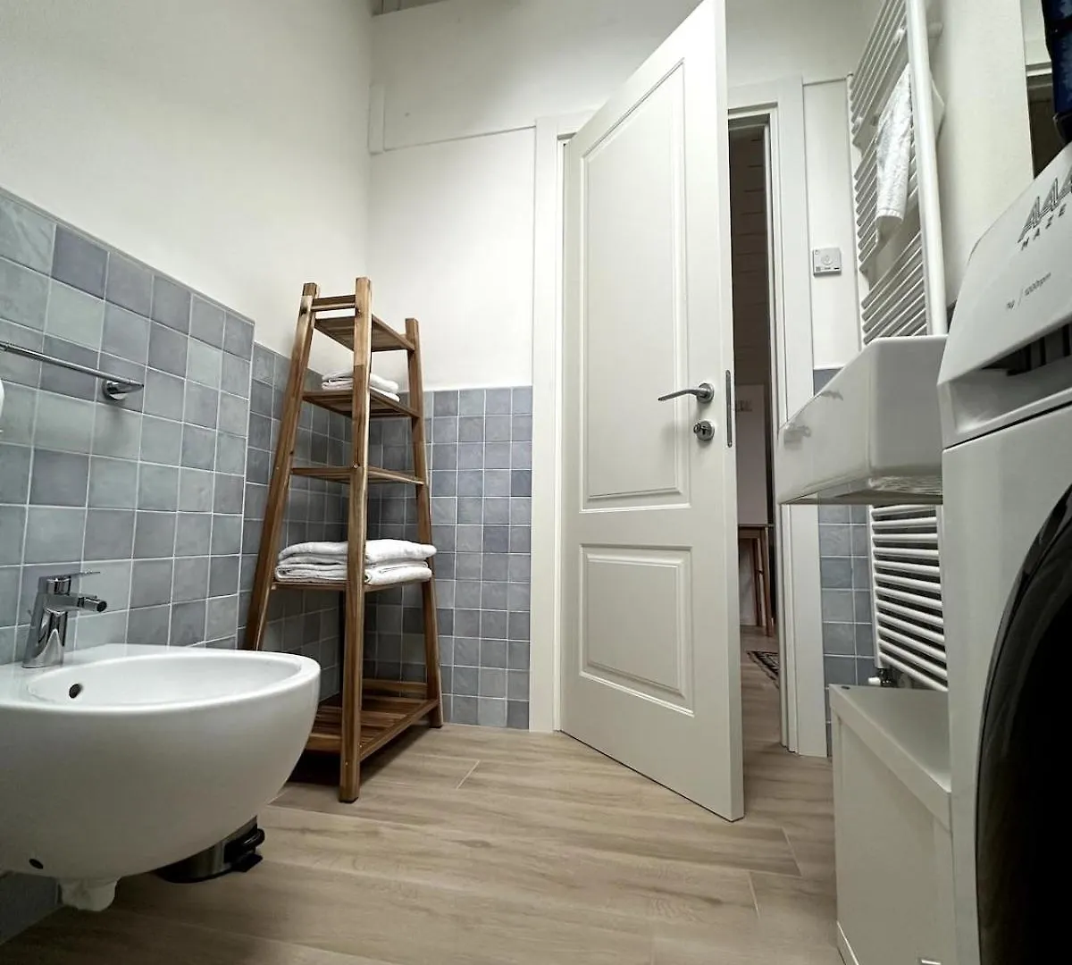 Apartament Holiday Home Il Pontile Gravedona